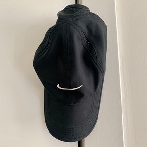 Black Nike Featherlight Dri-fit Baseball Cap